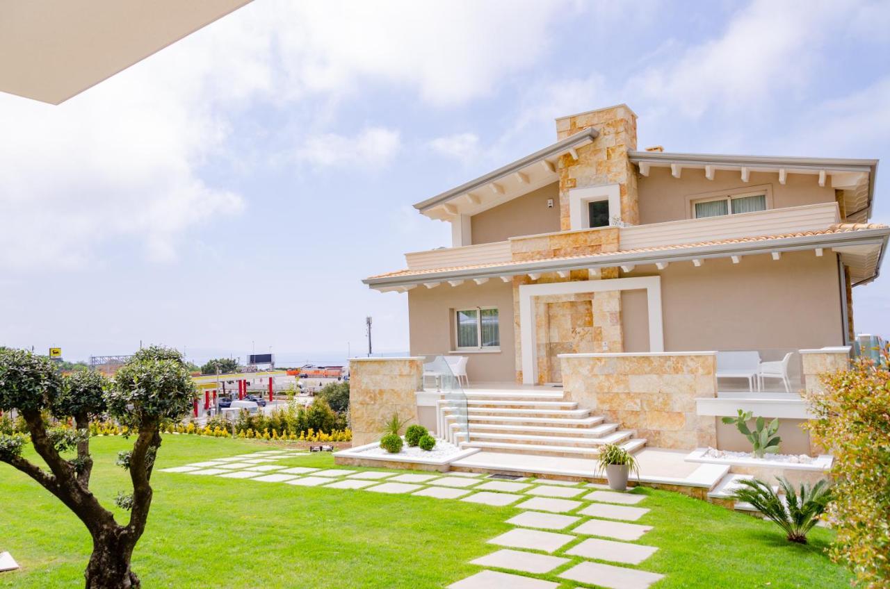 Villa Rocca - Rooms&Spa Pizzo  Luaran gambar